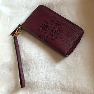 Tory Burch Harper smartphone wristlet
